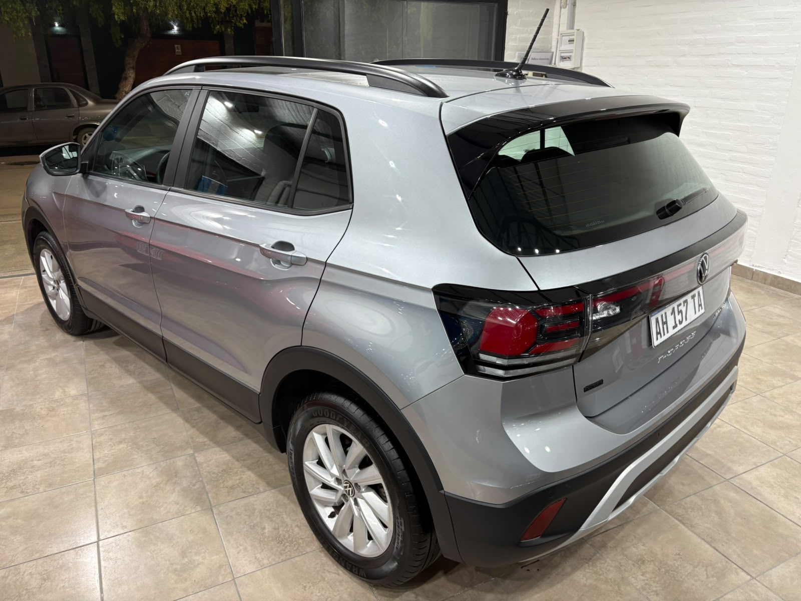 Foto 3 de Volkswagen T-Cross Trendline 1.0 Automática