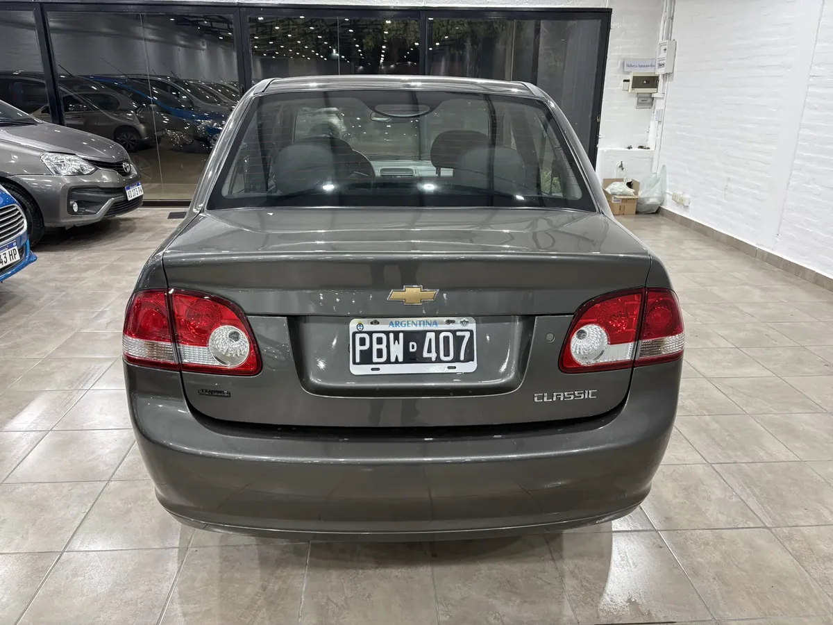 Foto 4 de Chevrolet Classic ls 1.4