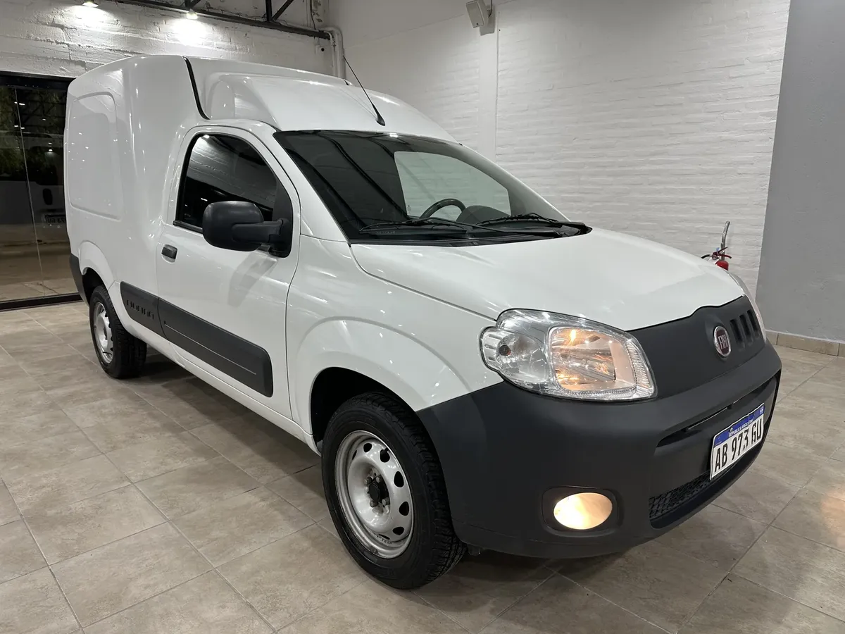Foto 3 de Fiat Fiorino Evo Confort Furgón 1.4